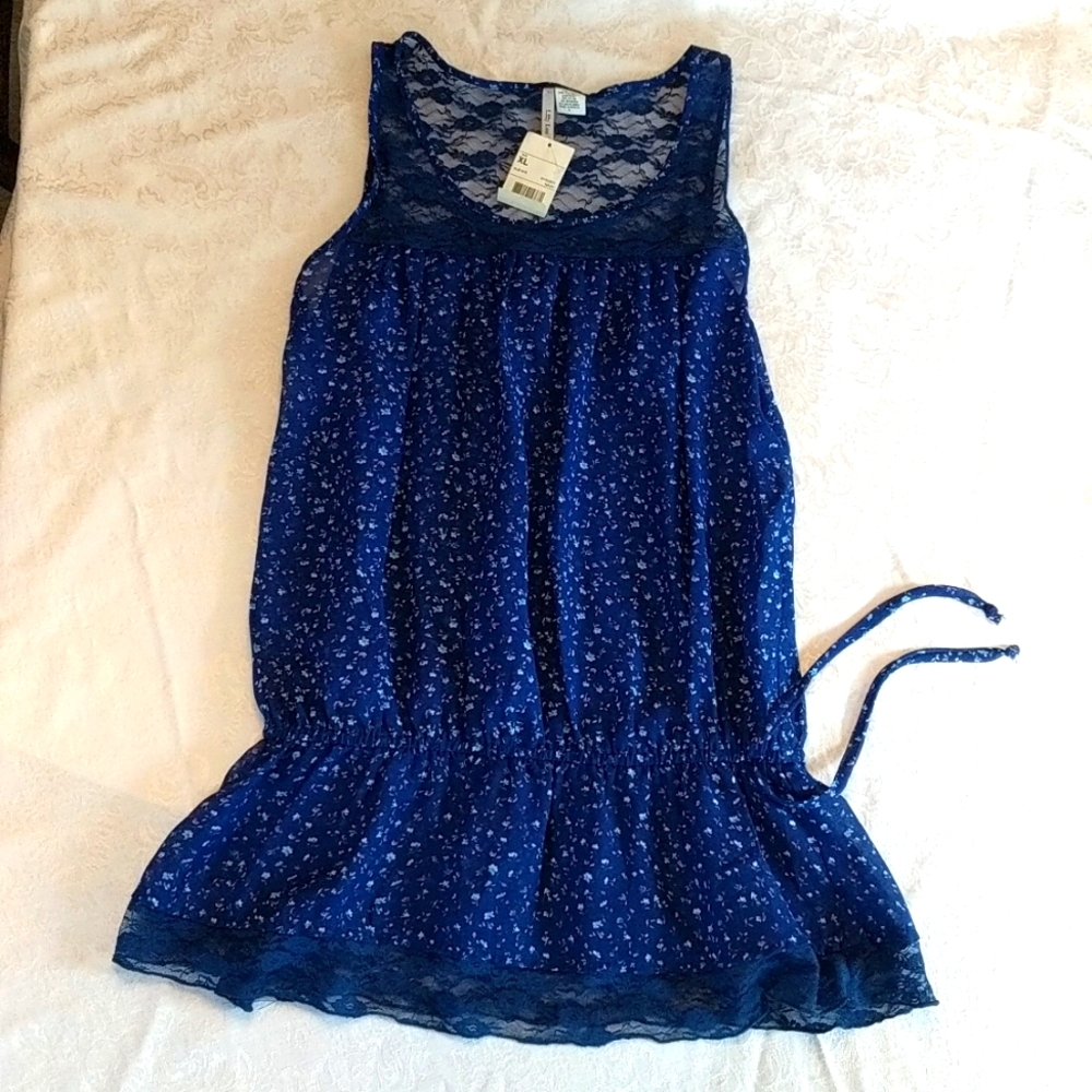 NWT, Lilly Lou, Navy Blue with flower print, Sheer Beach Coverup, Size: XL